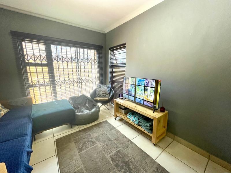 To Let 2 Bedroom Property for Rent in Die Bult North West
